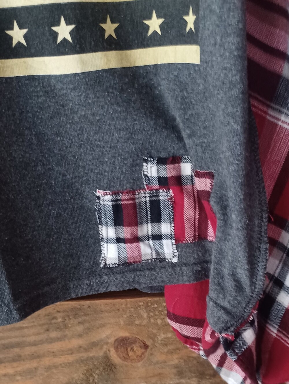 Upcycled Muhammad Ali Graphic Plaid Sleeve Men's Shirt - Red/Gray - Picture 6 of 9